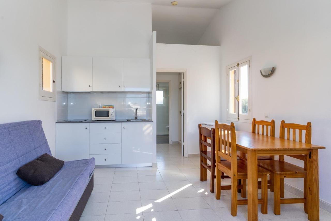 Apartamentos Ses Anneres Cala'N Blanes  Exterior foto